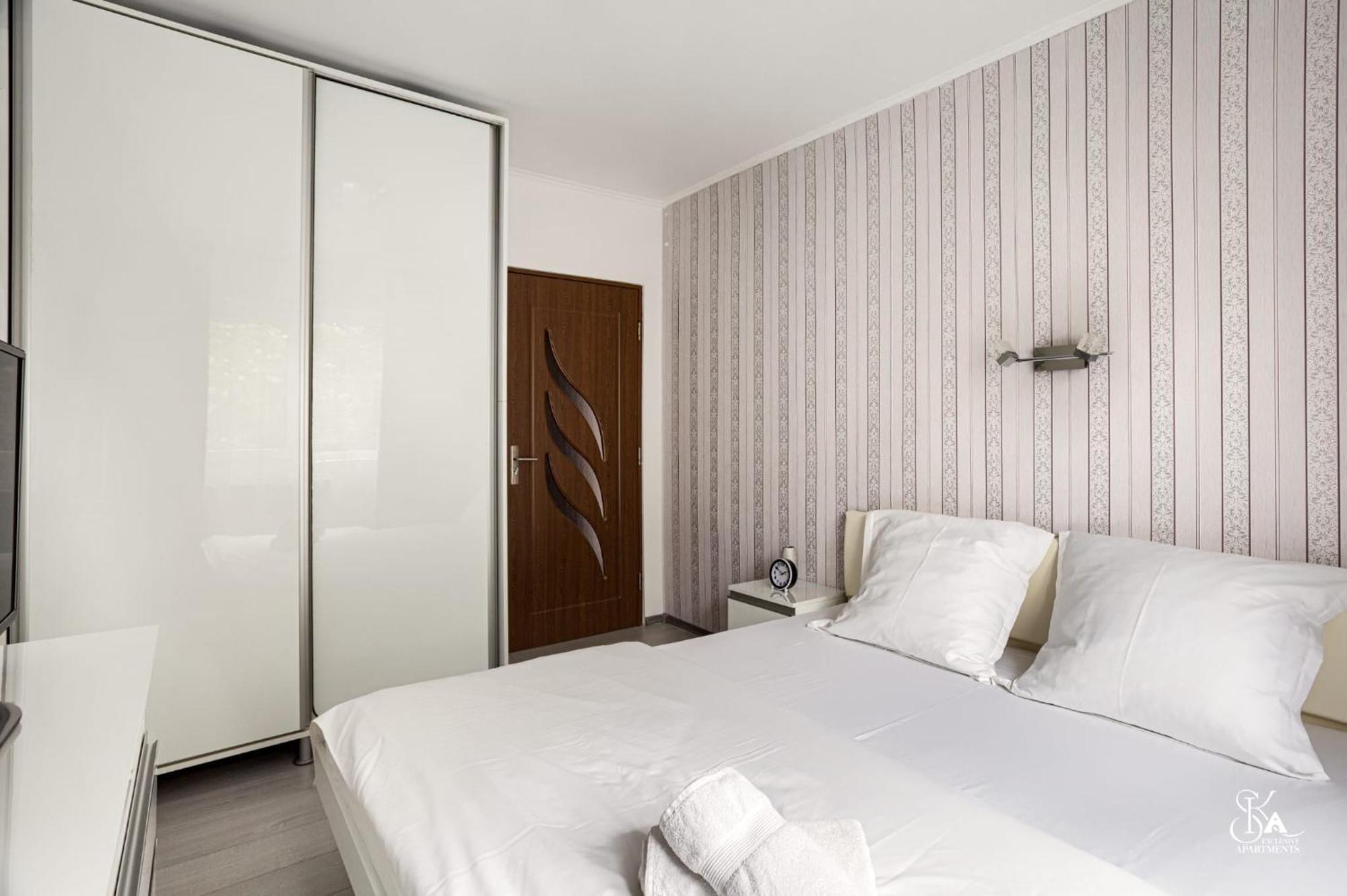 Ella'S Apartment อาราด ภายนอก รูปภาพ